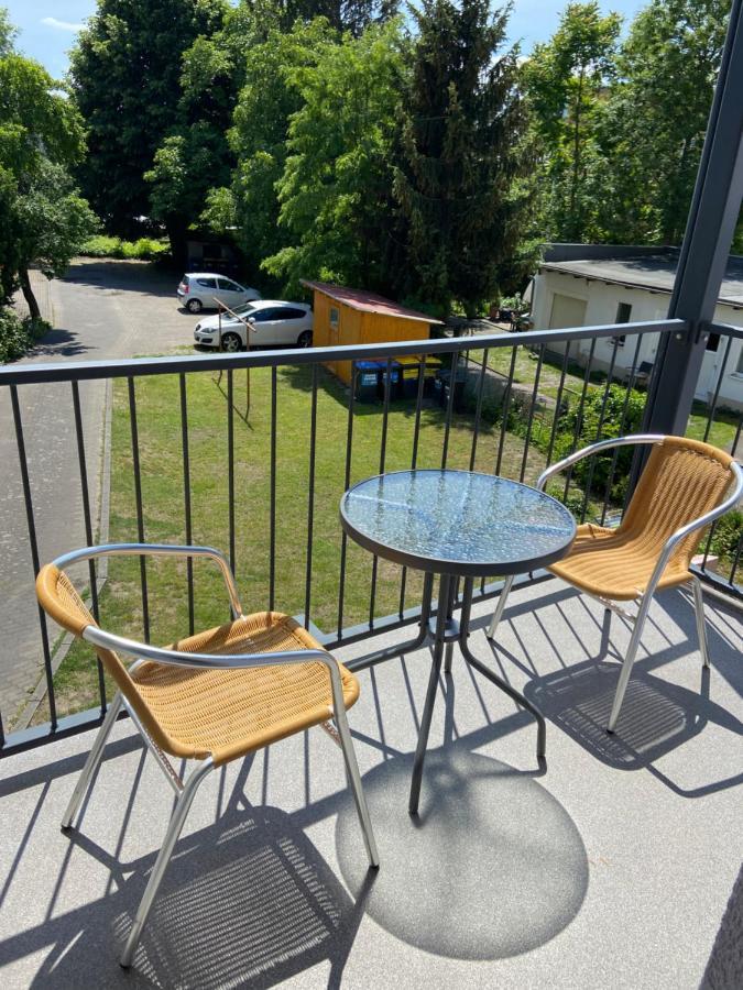 Schoene Ferienwohnung Mit Kostenlosem Parkplatz Κότμπους Εξωτερικό φωτογραφία