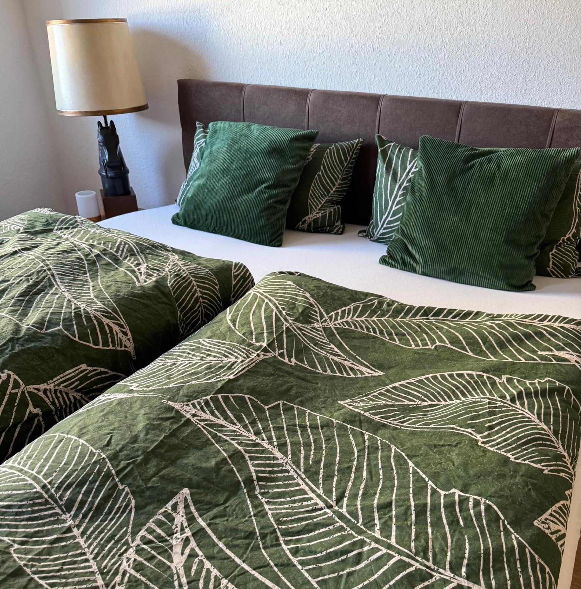 Schoene Ferienwohnung Mit Kostenlosem Parkplatz Κότμπους Εξωτερικό φωτογραφία